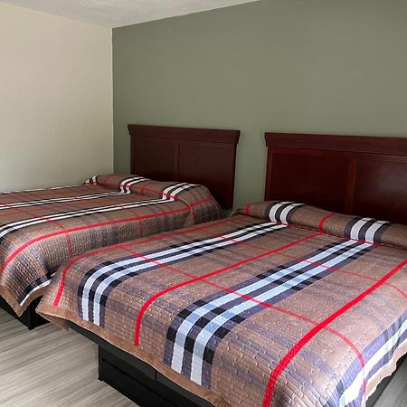 קווינסי Comfort Stay Inn מראה חיצוני תמונה